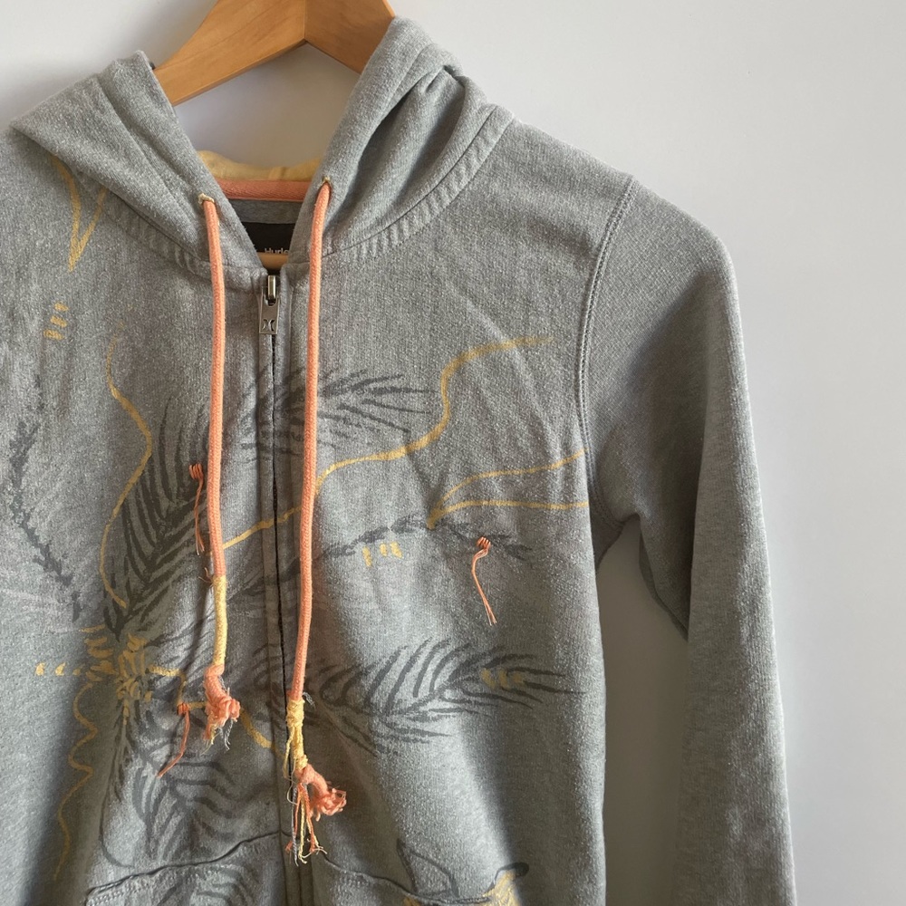 Hurley zip up hoodie - Picture 2 of 10
